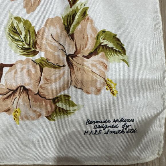 Vintage Bermuda Hibiscus Silk Scarf  H. A. & E. Smith - Picture 2 of 4
